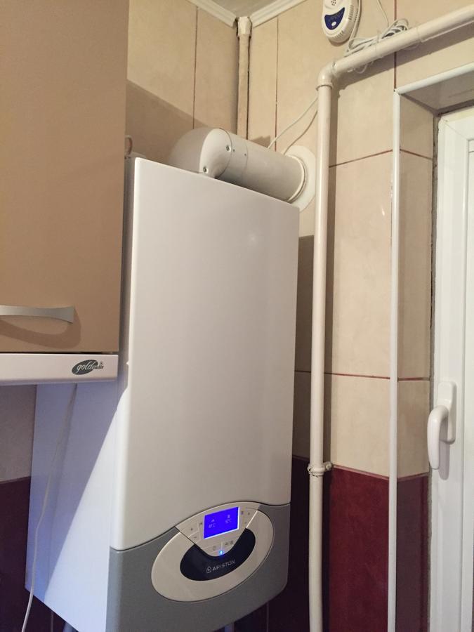 Confortable Cozy Apt Bukares Bagian luar foto